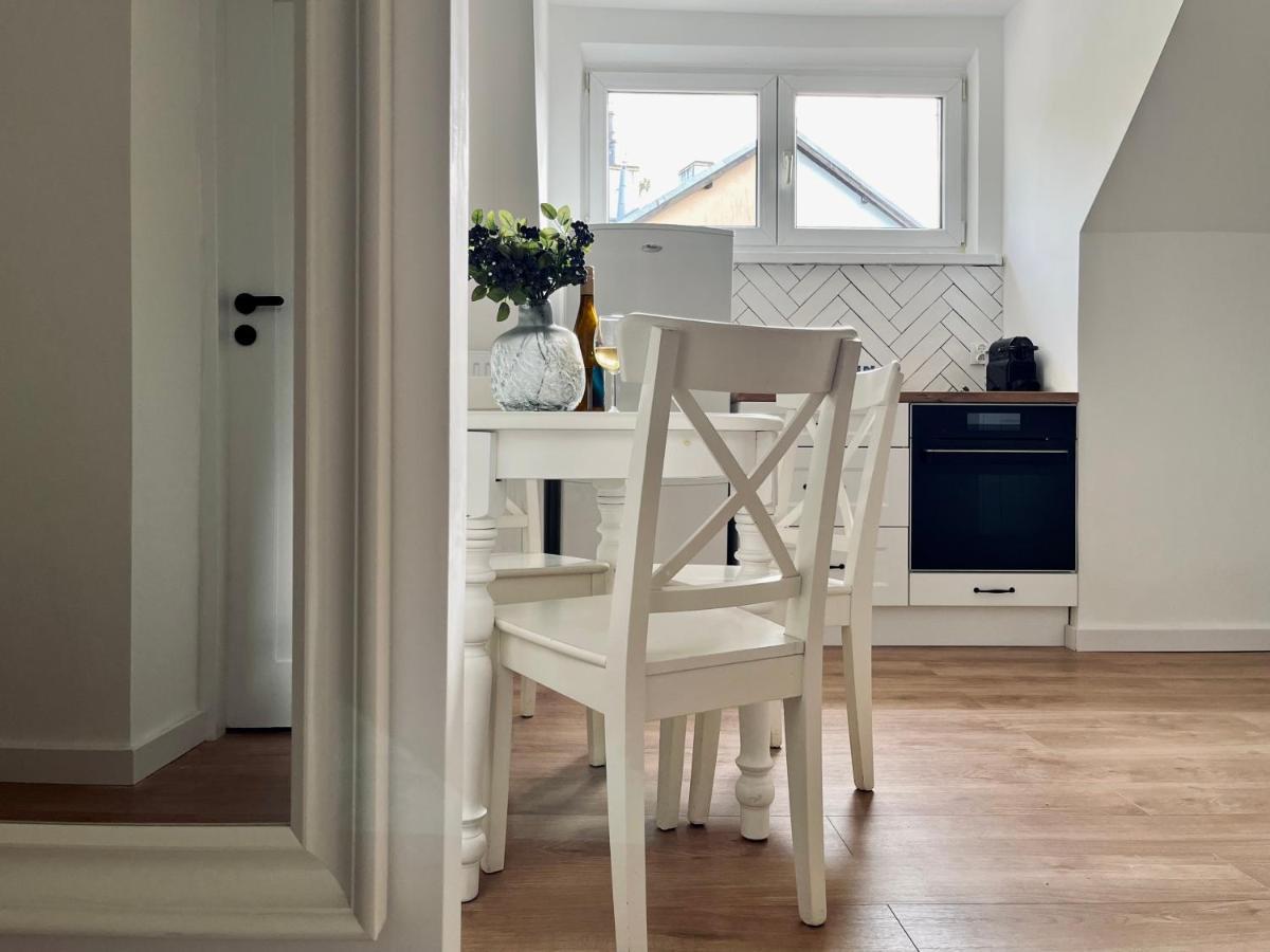 Apartament Dana Browna Jelenia Góra Buitenkant foto